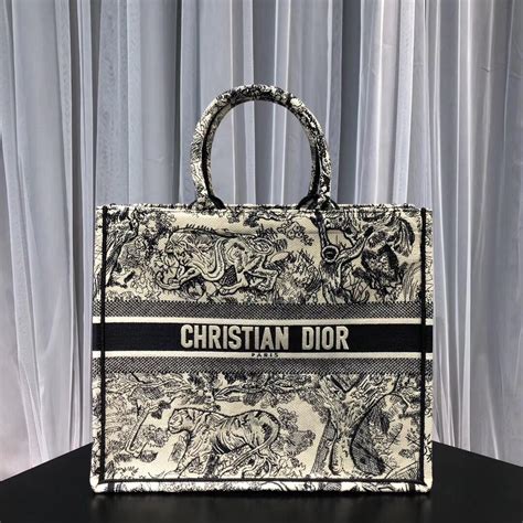 bolsa dior réplica|dior black friday outlet.